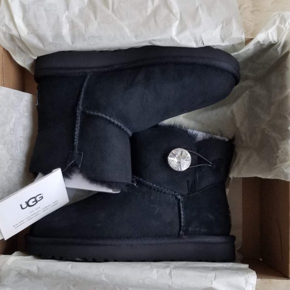UGG/Swarovski Mini Bailey Button Bling Boot W5 BLK - Picture 5 of 8